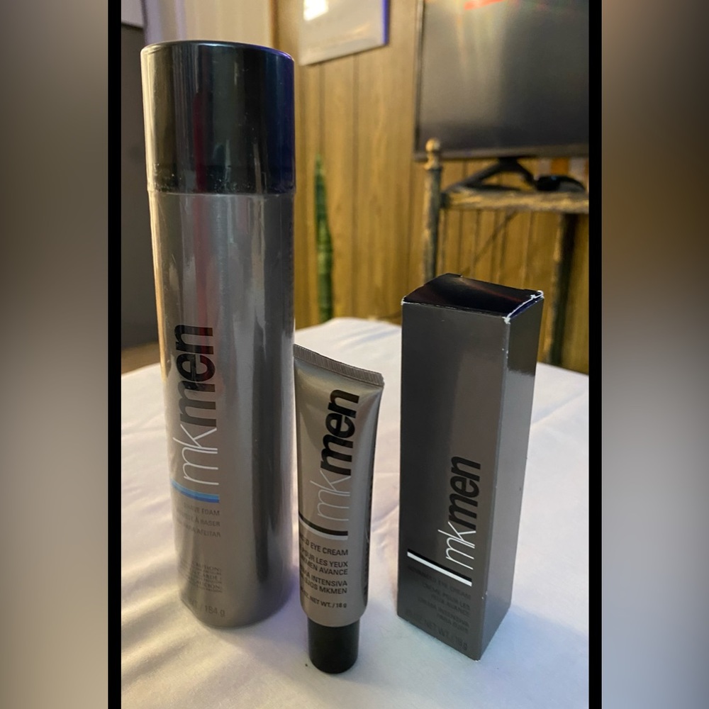 Mary Kay after shave foam and men advanced eye cream set